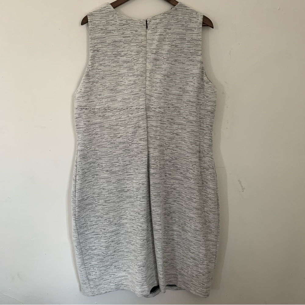 NWT Calvin Klein Dress - Picture 5 of 5
